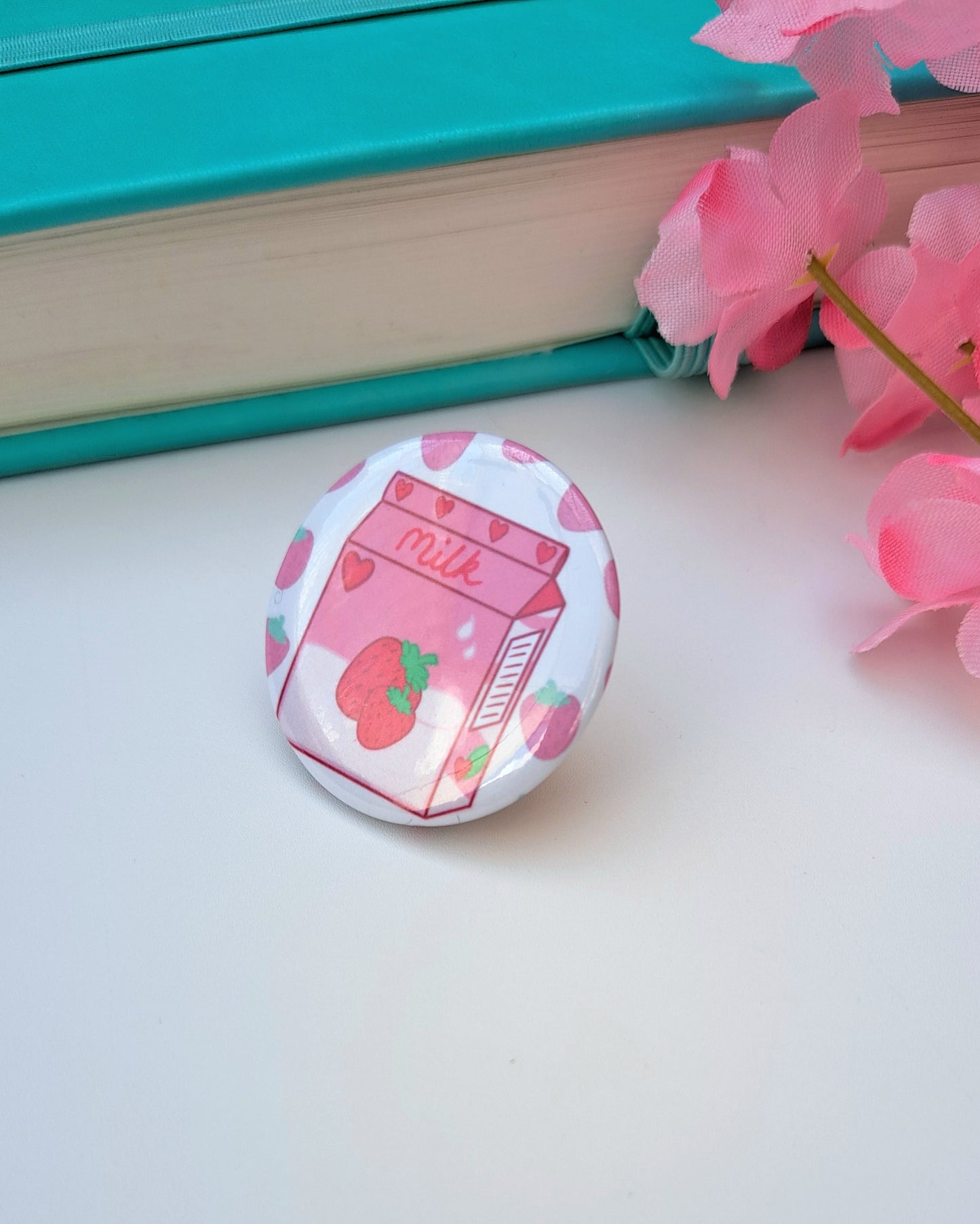 Strawberry Milk Button Badge 32mm